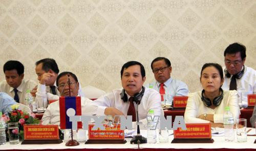 越南广治省同老挝沙拉湾省加强各领域的合作 ảnh 2