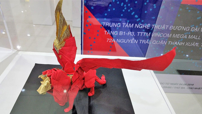 “翅膀”纸艺展亮相河内 ảnh 1 “翅膀”纸艺展亮相河内 ảnh 1