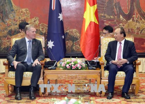 越南政府总理阮春福会见澳大利亚众议院议长托尼·史密斯 ảnh 2