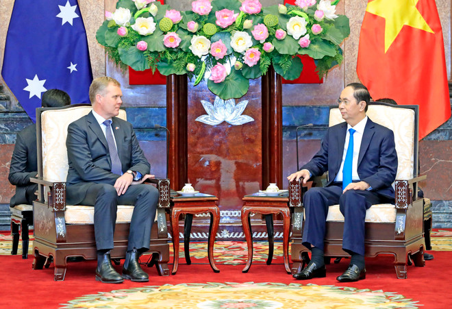 越南国家主席陈大光会见澳大利亚众议院议长托尼•史密斯 ảnh 1
