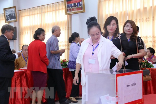 老挝万象越南人协会第十届代表大会成功举办 通过协会章程修正版 ảnh 3 老挝万象越南人协会第十届代表大会成功举办 通过协会章程修正版 ảnh 3