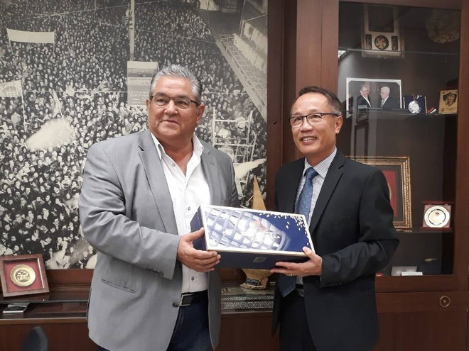 希腊共产党希望加强与越南共产党的友好关系 ảnh 1 希腊共产党希望加强与越南共产党的友好关系 ảnh 1