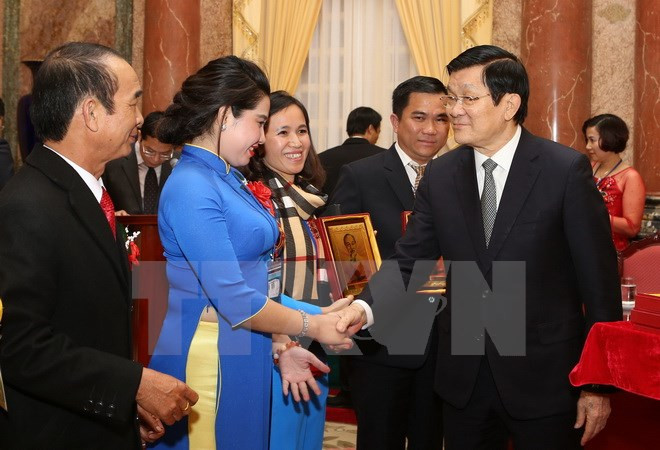 越南国家主席张晋创与中小型企业协会代表会面 ảnh 1 越南国家主席张晋创与中小型企业协会代表会面 ảnh 1