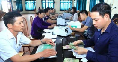 政府责成各家银行分解落实2016年开发投资信贷计划 ảnh 1 政府责成各家银行分解落实2016年开发投资信贷计划 ảnh 1