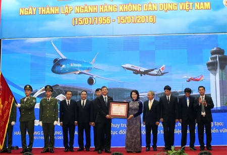 越南民航部门举行成立60周年纪念典礼 ảnh 1 越南民航部门举行成立60周年纪念典礼 ảnh 1