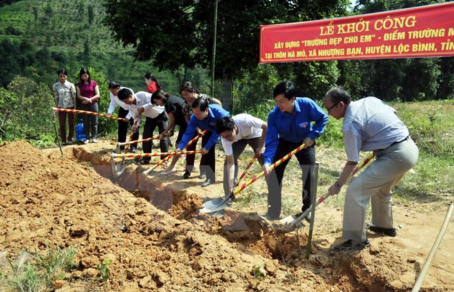 胡志明市举行“志愿者之春”活动 吸引当地3.1万名大学生参加 ảnh 1