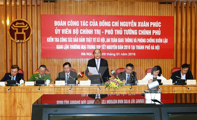 越南政府副总理阮春福:河内市应率先做好打击违法犯罪活动工作 ảnh 1 越南政府副总理阮春福:河内市应率先做好打击违法犯罪活动工作 ảnh 1