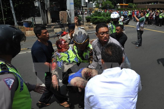 越南驻印尼大使馆:印尼爆炸案目前没有越南公民伤亡报告 ảnh 1 越南驻印尼大使馆:印尼爆炸案目前没有越南公民伤亡报告 ảnh 1