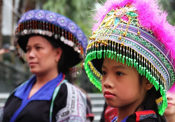 传统手工艺品慈善展在河内举行 ảnh 1