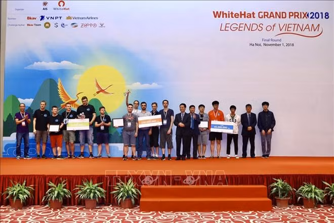 俄罗斯队获得2018年全球网络安全竞赛冠军 ảnh 1