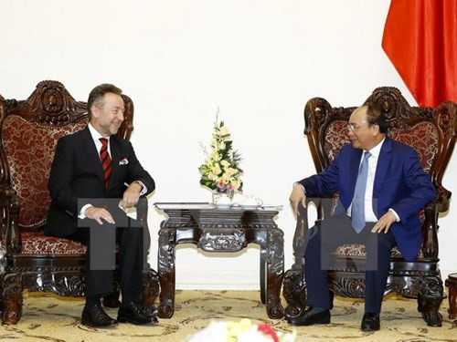 捷克驻越大使:捷克关注越南经济发展及越捷合作关系 ảnh 1 捷克驻越大使:捷克关注越南经济发展及越捷合作关系 ảnh 1