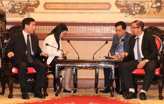 胡志明市人民议会副主席会见中国全国人大代表团 ảnh 1 胡志明市人民议会副主席会见中国全国人大代表团 ảnh 1