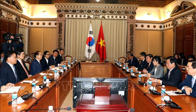 越南胡志明市与韩国釜山市加强合作共促发展 ảnh 2 越南胡志明市与韩国釜山市加强合作共促发展 ảnh 2