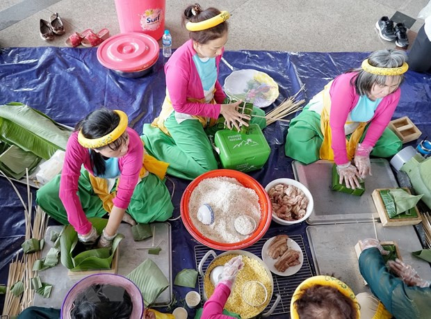胡志明市雄王祭祀日活动精彩纷呈 ảnh 2 胡志明市雄王祭祀日活动精彩纷呈 ảnh 2