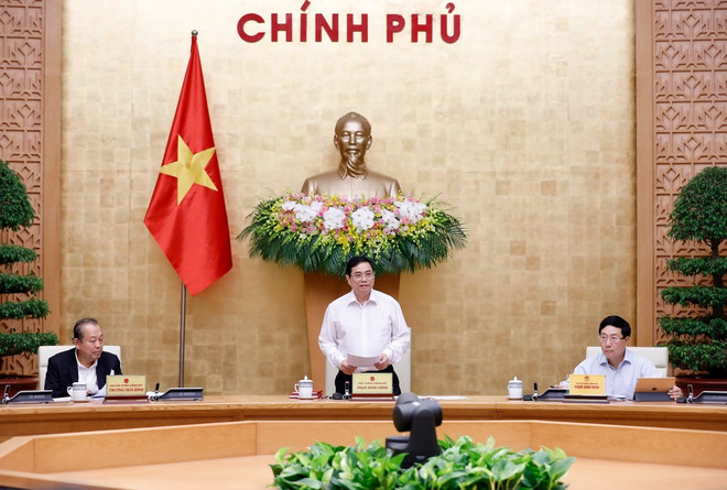 越南政府总理范明政任职后主持召开政府第一次会议 ảnh 1 越南政府总理范明政任职后主持召开政府第一次会议 ảnh 1