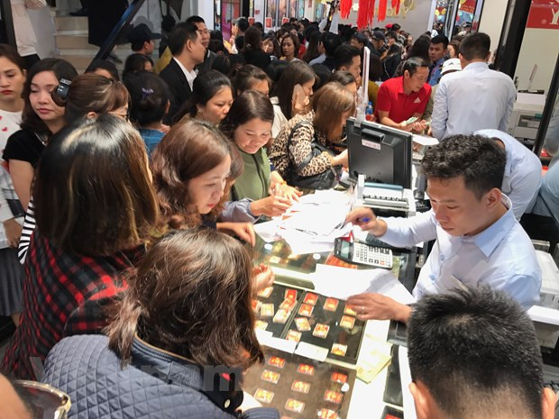 上周越南国内市场黄金价格每两上涨约35万越盾 ảnh 1