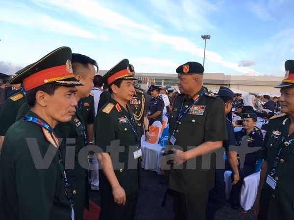 越南参加浮罗交怡国际海事与航空展 ảnh 1