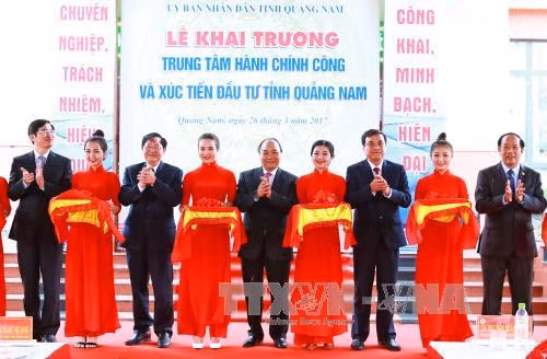 阮春福总理:广南省在投资活动中需实现国家、投资者和人民“三方互惠共赢” ảnh 2 阮春福总理:广南省在投资活动中需实现国家、投资者和人民“三方互惠共赢” ảnh 2