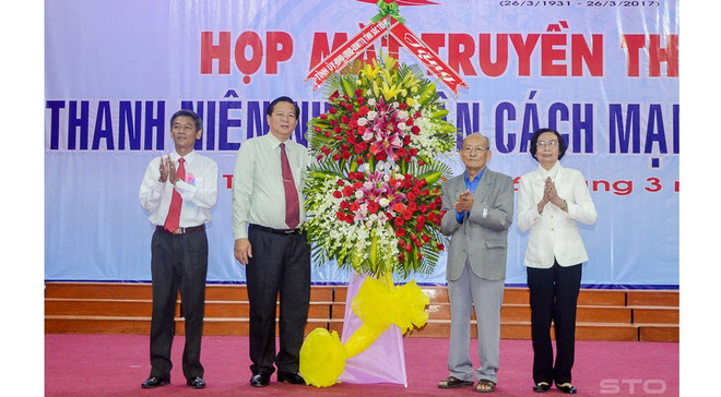 胡志明共青团成立86周年系列纪念活动在全国各地纷纷举行 ảnh 1 胡志明共青团成立86周年系列纪念活动在全国各地纷纷举行 ảnh 1