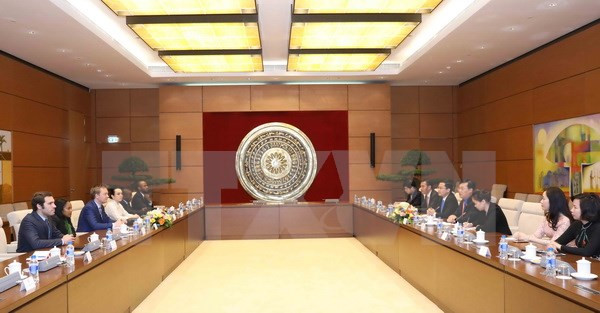 发挥青年国会代表在法语国家议会联盟的作用 ảnh 1 发挥青年国会代表在法语国家议会联盟的作用 ảnh 1