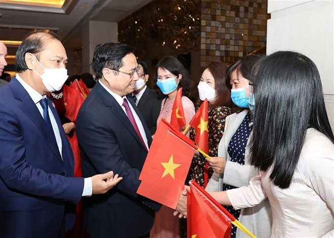范明政总理抵达华盛顿出席东盟-美国特别峰会 ảnh 2 范明政总理抵达华盛顿出席东盟-美国特别峰会 ảnh 2