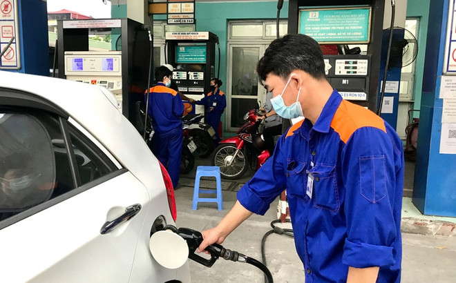 越南国内汽油价格继续上涨 直逼30000 越盾/升 ảnh 1 越南国内汽油价格继续上涨 直逼30000 越盾/升 ảnh 1