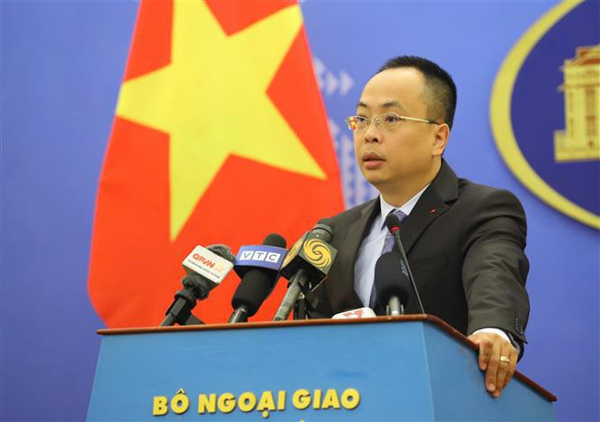 外交部例行记者会:越南支持协助受乌克兰战争影响人员的人道主义活动 ảnh 1 外交部例行记者会:越南支持协助受乌克兰战争影响人员的人道主义活动 ảnh 1