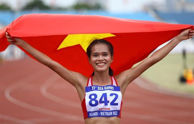 第31届东运会:范氏红丽和田径女子4×400米接力队助力越南田径夺得2枚金牌 ảnh 1 第31届东运会:范氏红丽和田径女子4×400米接力队助力越南田径夺得2枚金牌 ảnh 1
