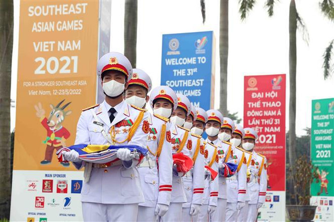 第31届东运会升旗仪式在美亭国家体育场隆重举行 ảnh 2 第31届东运会升旗仪式在美亭国家体育场隆重举行 ảnh 2