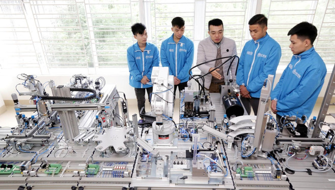 加强职业教育领域中的国际合作 ảnh 1 加强职业教育领域中的国际合作 ảnh 1