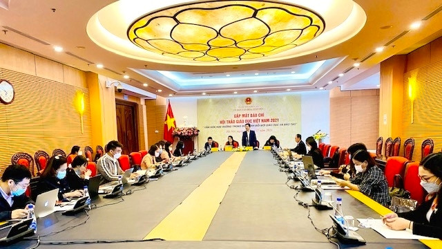 在教育培训革新背景下的校园文化 ảnh 1 在教育培训革新背景下的校园文化 ảnh 1