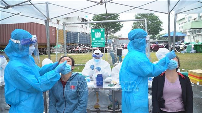 平阳省为重返人员进行接种 ảnh 1 平阳省为重返人员进行接种 ảnh 1