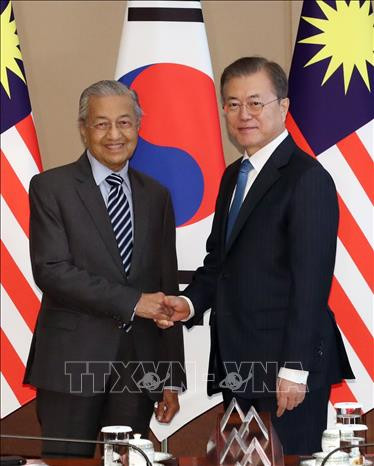 韩国和马来西亚领导人同意将两国关系升级为战略伙伴关系 ảnh 1 韩国和马来西亚领导人同意将两国关系升级为战略伙伴关系 ảnh 1