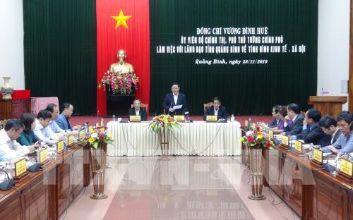 政府副总理王廷惠赴广平省调研 ảnh 1