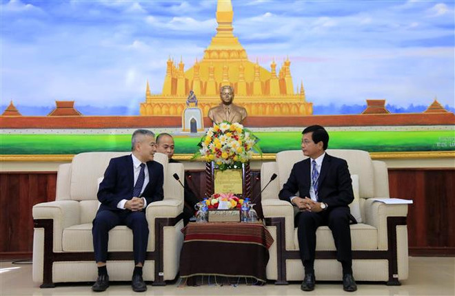 越南驻老挝大使馆庆祝老挝国庆44周年 ảnh 2 越南驻老挝大使馆庆祝老挝国庆44周年 ảnh 2