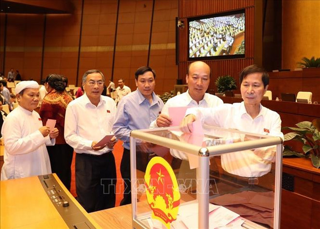 越南第十四届国会第八次会议通过三部法律 ảnh 1 越南第十四届国会第八次会议通过三部法律 ảnh 1