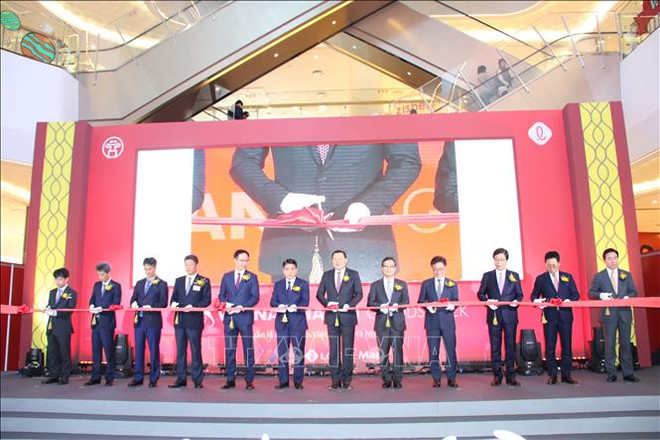 河内市代表团对韩国进行工作访问 ảnh 2 河内市代表团对韩国进行工作访问 ảnh 2