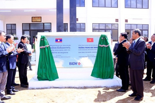 越南协助老挝推进教育基础设施建设 ảnh 1 越南协助老挝推进教育基础设施建设 ảnh 1
