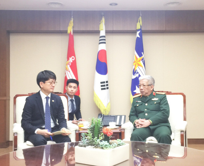 越南国防部副部长阮志咏会见韩国国防部副部长朴在民 ảnh 1 越南国防部副部长阮志咏会见韩国国防部副部长朴在民 ảnh 1