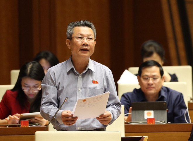 越南第十四届国会第八次会议通过《越南公民出入境法》 ảnh 1 越南第十四届国会第八次会议通过《越南公民出入境法》 ảnh 1