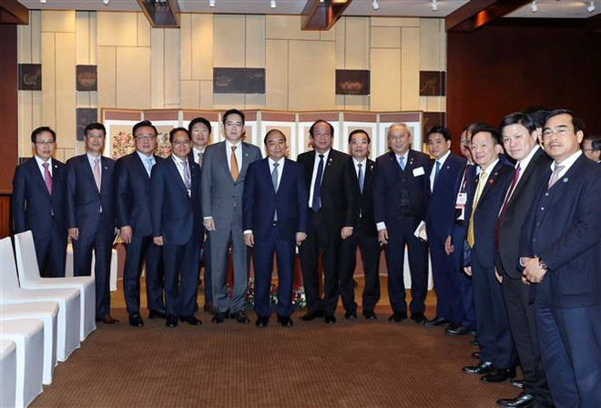越南政府总理阮春福会见三星集团副总裁李在镕 ảnh 2 越南政府总理阮春福会见三星集团副总裁李在镕 ảnh 2
