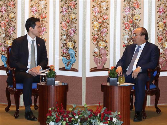 越南政府总理阮春福与韩国一流投资商举行座谈会 ảnh 2