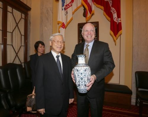 美国议员欢迎奥巴马总统对越南进行访问 ảnh 1 美国议员欢迎奥巴马总统对越南进行访问 ảnh 1