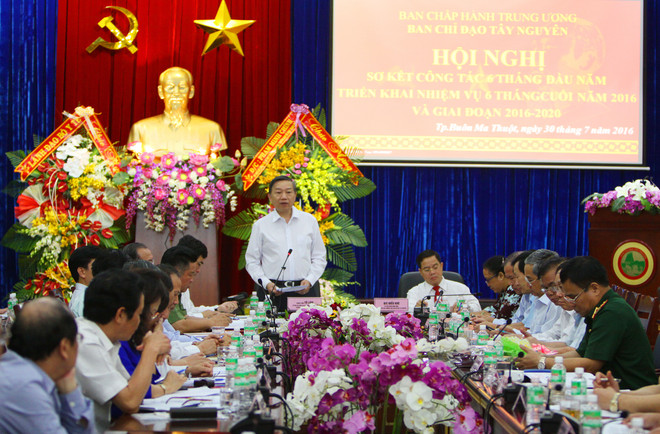 西原地区推动经济社会发展 实现可持续扶贫 ảnh 1 西原地区推动经济社会发展 实现可持续扶贫 ảnh 1