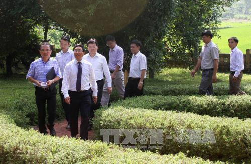 越南政府副总理范平明走访“抗战首都” ảnh 1 越南政府副总理范平明走访“抗战首都” ảnh 1