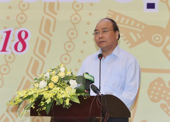  阮春福：处理台塑越南钢铁厂海洋环境污染事故为地方政府提供了重要的经验和教训 ảnh 2