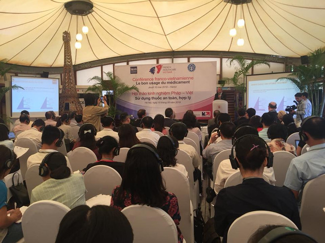 法国向越南分享药物合理使用相关经验 ảnh 1