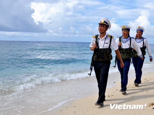 越南努力有效实施经济社会发展目标 ảnh 4