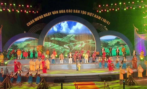 越南各民族文化日精彩开幕 ảnh 1