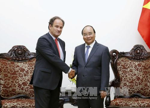 越南政府总理阮春福会见海牙常设仲裁法院秘书长 ảnh 1 越南政府总理阮春福会见海牙常设仲裁法院秘书长 ảnh 1